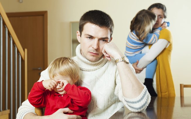 Separação: nos momentos de brigas e conflitos, pais devem estimular a compreensão entre os irmãos, em vez de dividi-los
