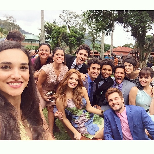 Elenco de 'Alto Astral' (Foto: Reprodução/Instagram)