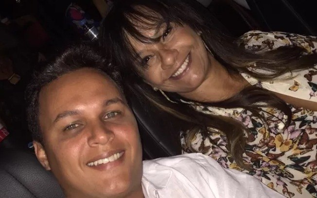 Solange Couto e o marido, Jamerson Andrade, trocaram declarações. 