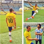 Antonio Banderas e Rodrigo Santoro batem bola juntos em estádio