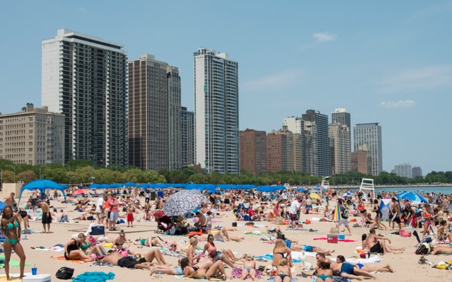 Praia: o clima de descontração pode favorecer uma aproximação