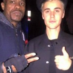 Justin Bieber vai a bar gay de Los Angeles