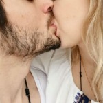 Alerta de novo casal: Fiuk posta foto beijando a atriz Isabella Scherer