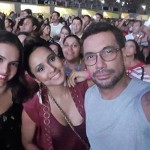 Famosos curtem show da banda Maroon 5 no Rio