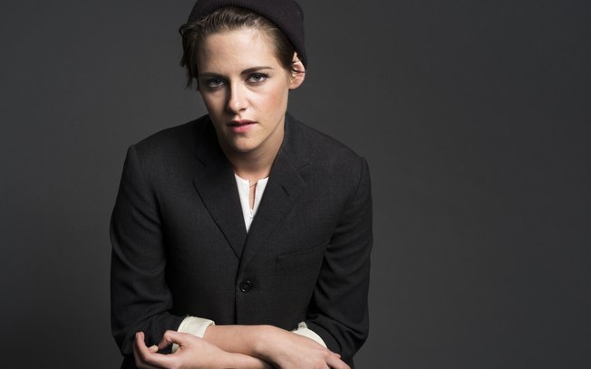 Kristen Stewart posa para foto em Nova York (08/10/2014)