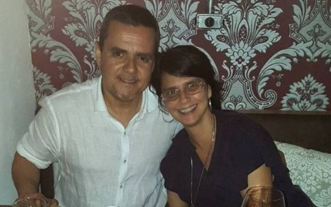 Lídia Brondi reaparece em São Paulo ao lado do marido, Cássio Gabus Mendes