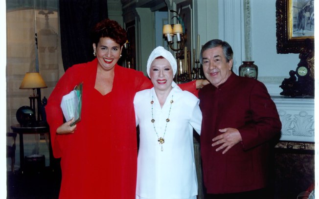 Claudia Jimenez, Berta Loran e Carvalhinho nos bastidores da novela
