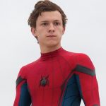 Tom Holland desembarca no Brasil para divulgar novo ‘Homem-Aranha’