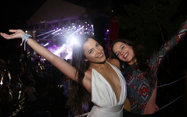 Emilly e Mayla Araújo curtem o Villa Mix Weekend%2C em Angra dos Reis