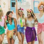 ‘Fantasias em grupo’: Veja ideias para combinar o look de carnaval com as amigas