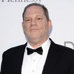 Harvey Weinstein é preso em Nova York sob acusação deestupro