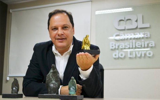 Luiz Armando Bagolin pede demissão após polêmica no Prêmio Jabuti 2018