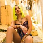 “Medicina”: preparada para o “The Voice”, Anitta lança nova música em espanhol
