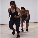 Halle Berry compartilha foto de treino e exibe corpão aos 51 anos