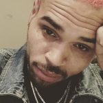Com mandato de prisão, Chris Brown é detido nos EUA após show