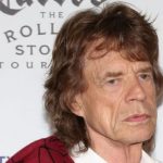 Após cirurgia, Mick Jagger se pronuncia e ganha declaração de Luciana Gimenez e filho